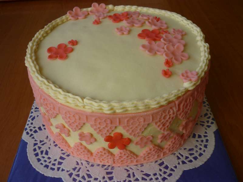 dort s růžovými květy